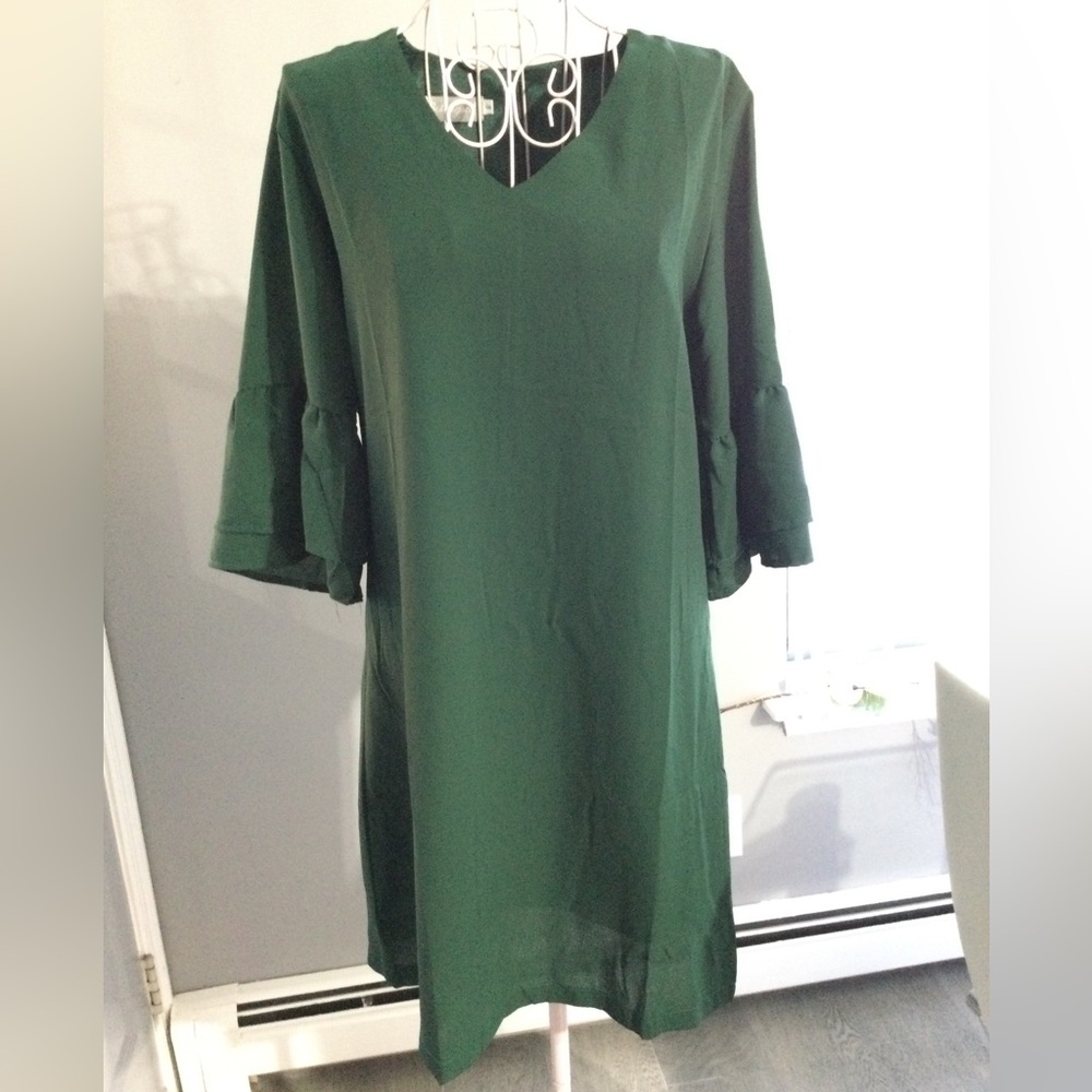 Belongsci Amazon Women Green Polyester bell sleeve shift mini dress